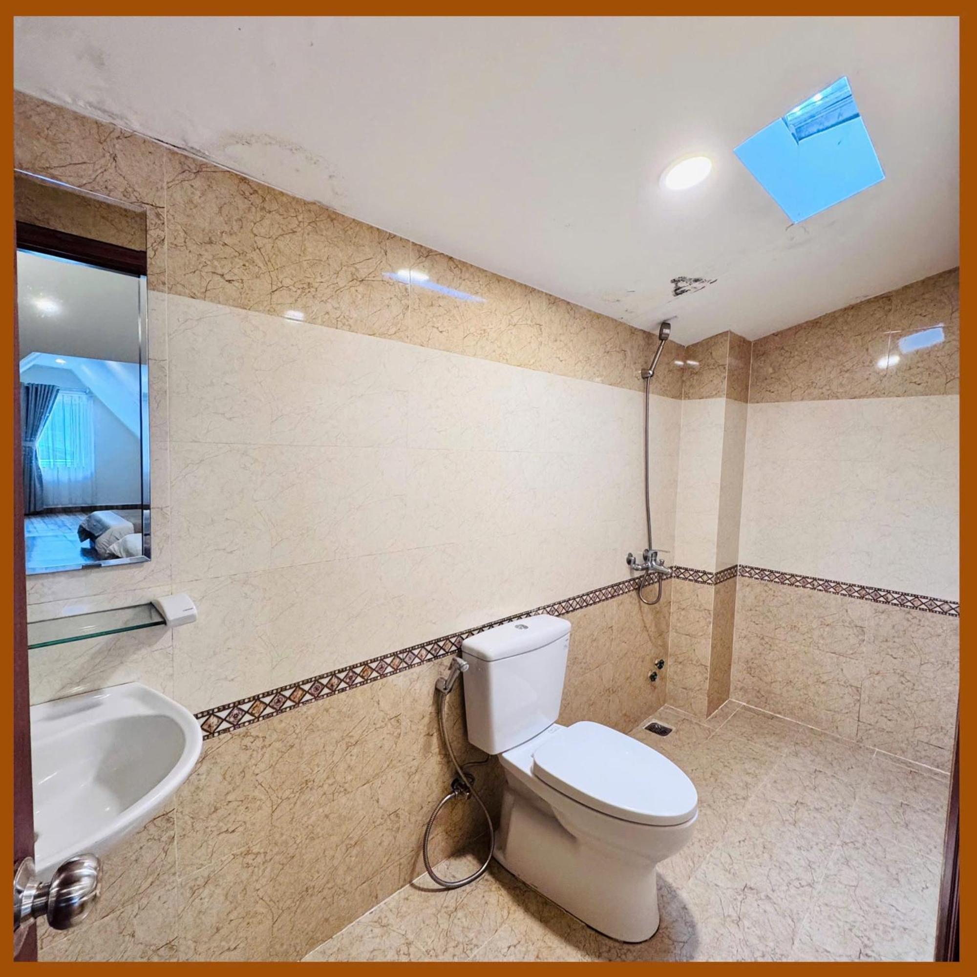 Nam Xuan Premium Hotel Da Lat Exterior photo