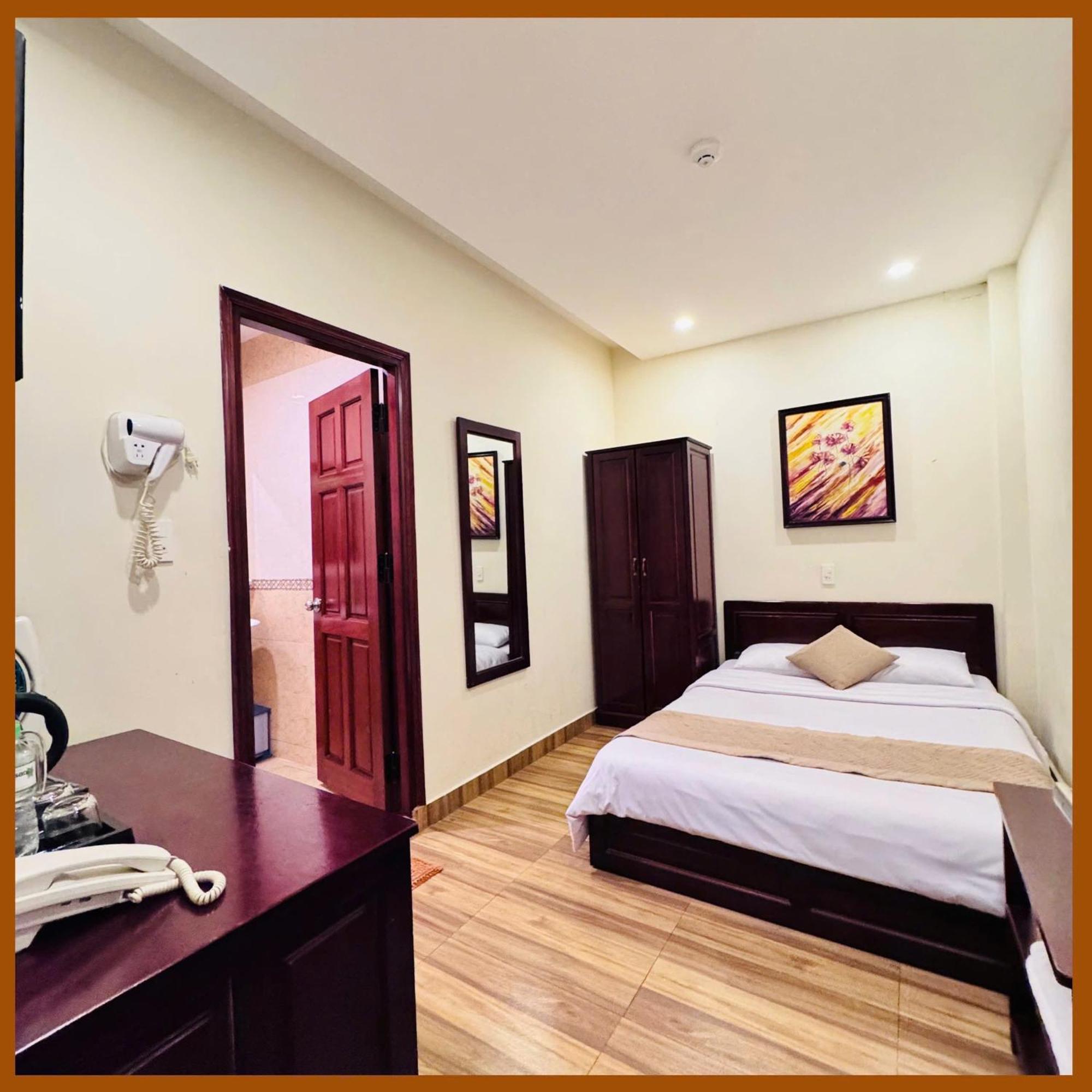 Nam Xuan Premium Hotel Da Lat Exterior photo