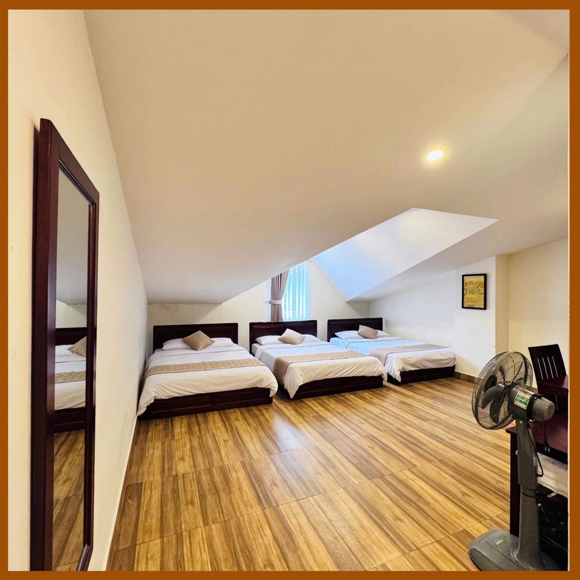Nam Xuan Premium Hotel Da Lat Exterior photo
